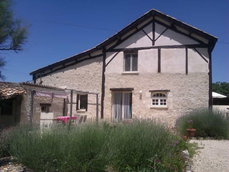 मकान में Sainte-Sabine, Nouvelle-Aquitaine 10032684