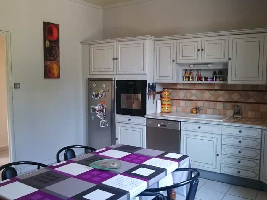 Other in Clermont-Dessous, Nouvelle-Aquitaine 10032722
