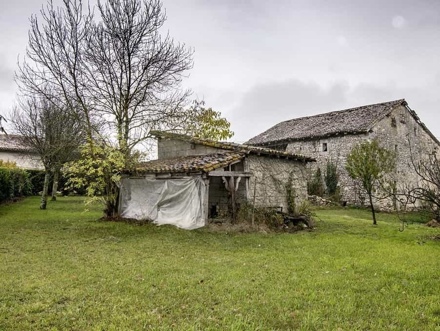房子 在 Soumensac, Nouvelle-Aquitaine 10032726