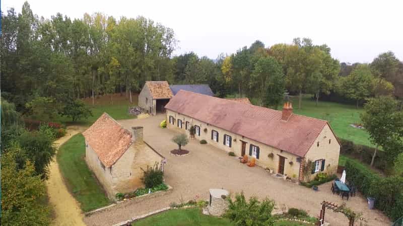 Dom w Sable-sur-Sarthe, Pays de la Loire 10032730