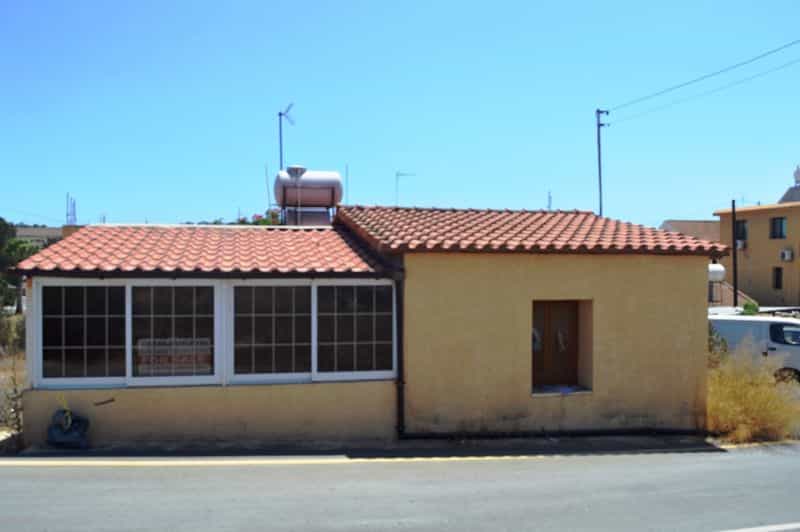 房子 在 奥米迪亚, 拉纳卡 10033120