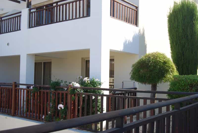 Condominio en Peyia, Paphos 10033130