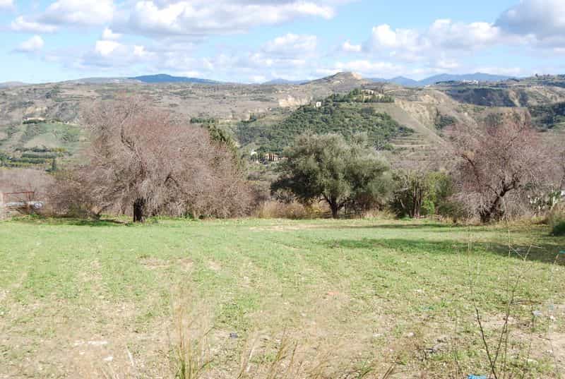 Tanah di Giolou, Paphos 10033152