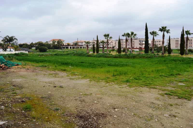 भूमि में Oroklini, Larnaca 10033157
