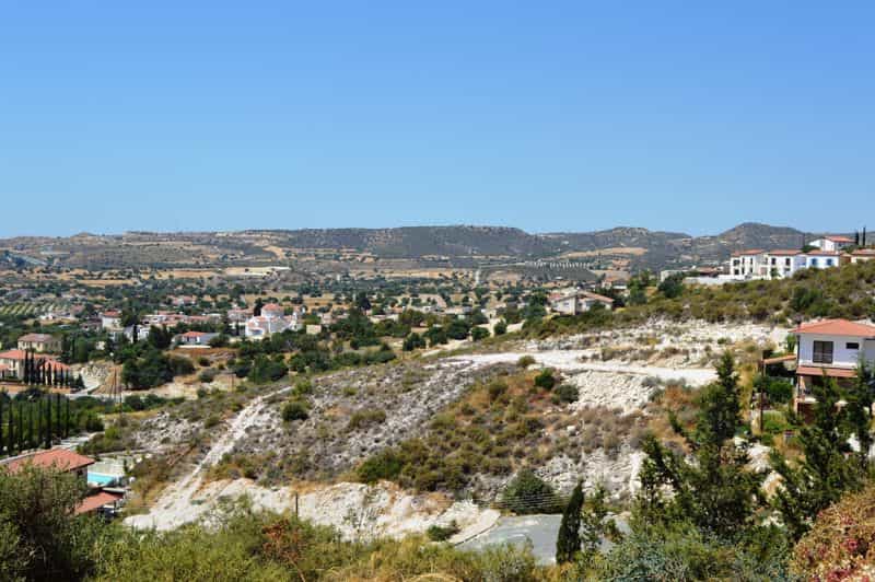 Terre dans Skarinou, Larnaca 10033207