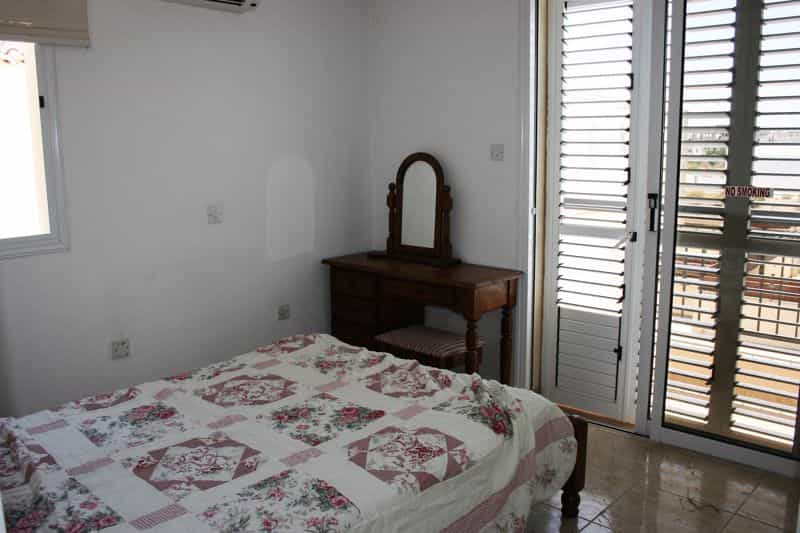 σπίτι σε Dherynia, Famagusta 10033219