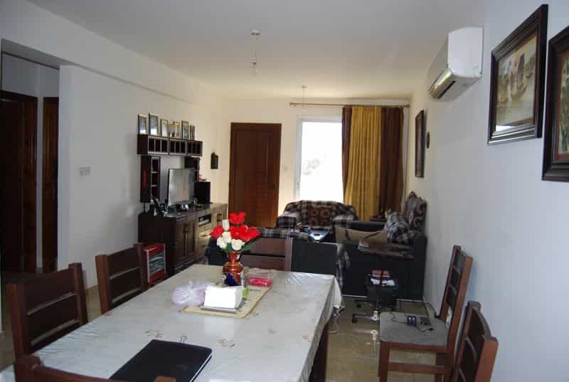 Condominium dans Géroskipou, Paphos 10033244