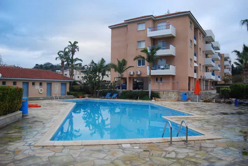 Condominium in Paphos, Pafos 10033259