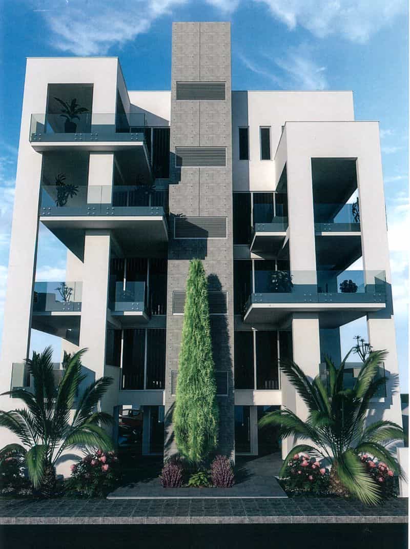 Condominium in Perivolia, Larnaca 10033299