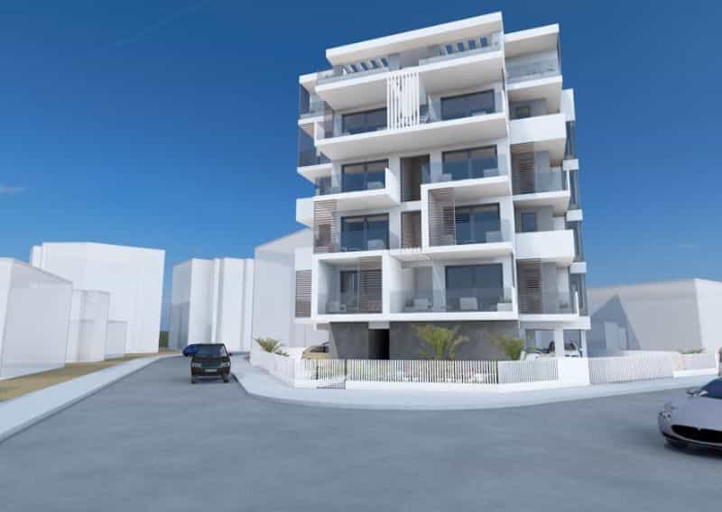 Condominium dans Larnaca Town Centre, Larnaca 10033307