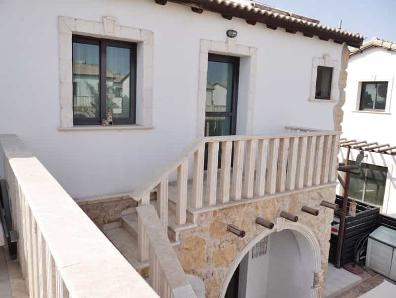 房子 在 Vrysoulles, Famagusta 10033339