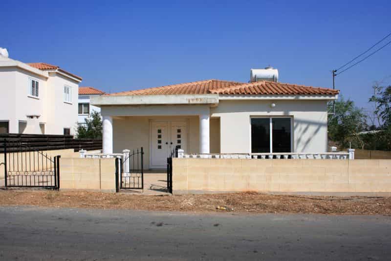 House in Xylofagou, Larnaka 10033349