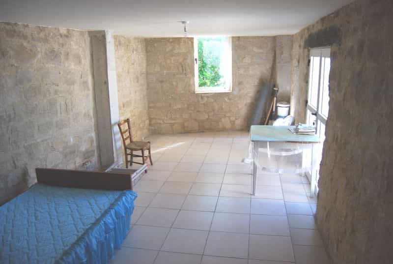 Rumah di Mesa Chorio, Pafos 10033356