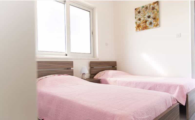 公寓 在 Larnaca Town Centre, Larnaca 10033375
