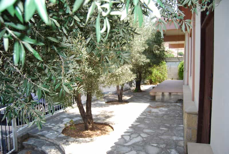 rumah dalam Nata, Paphos 10033387