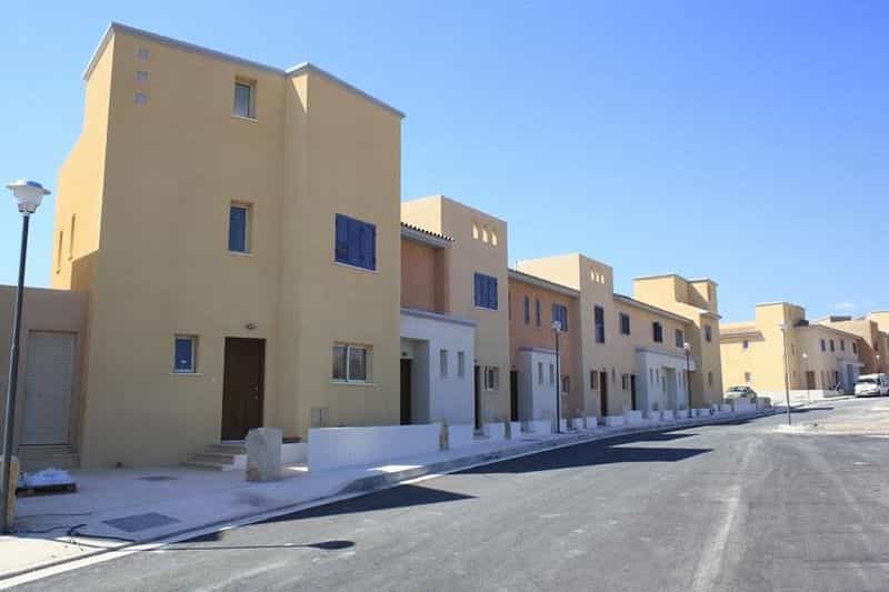 Rumah di Agia Marinouda, Pafos 10033392