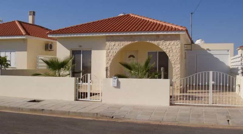 loger dans Liopetri, Famagusta 10033421