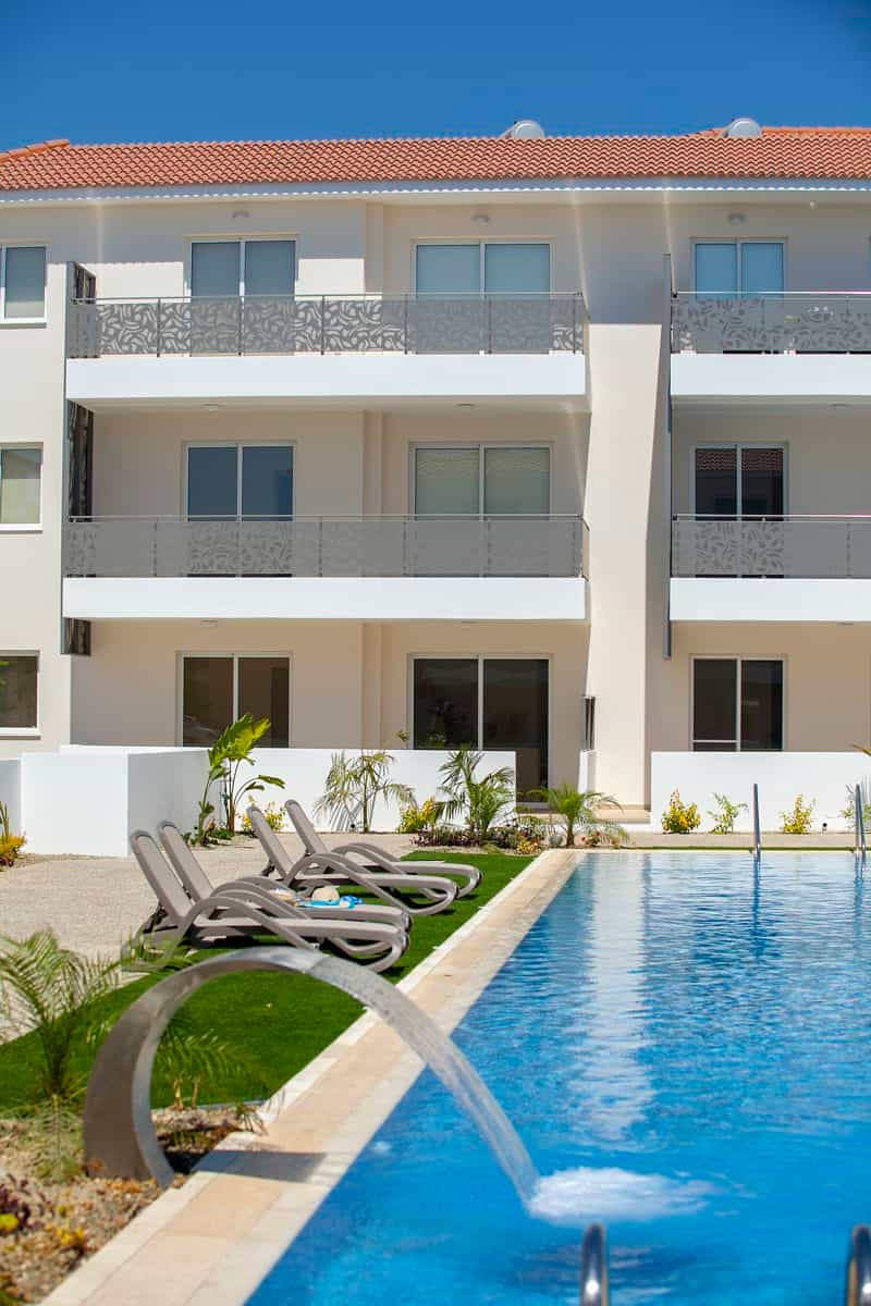 Condominium in Kapparis, Famagusta 10033444