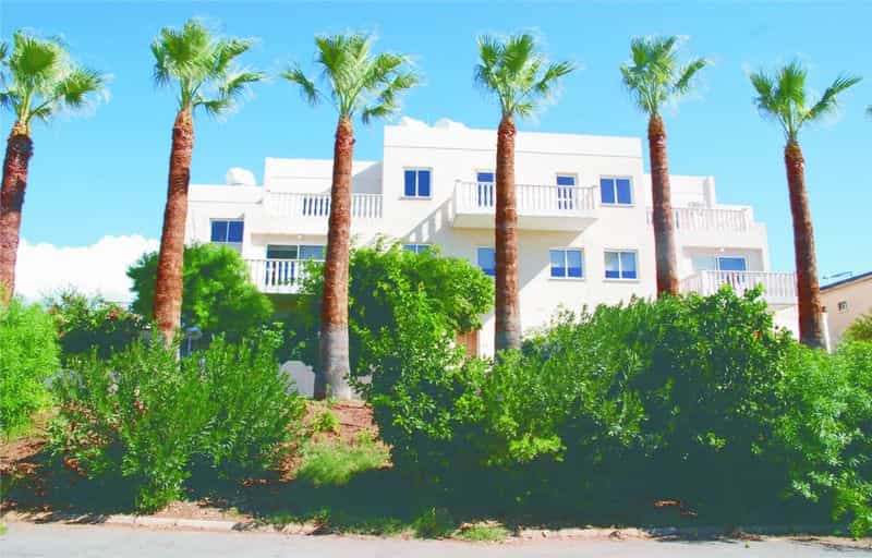 Condominium dans Paphos, Paphos 10033481