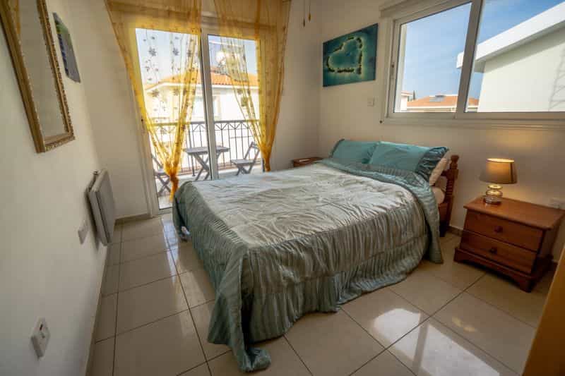 rumah dalam Ayia Triada, Famagusta 10033495