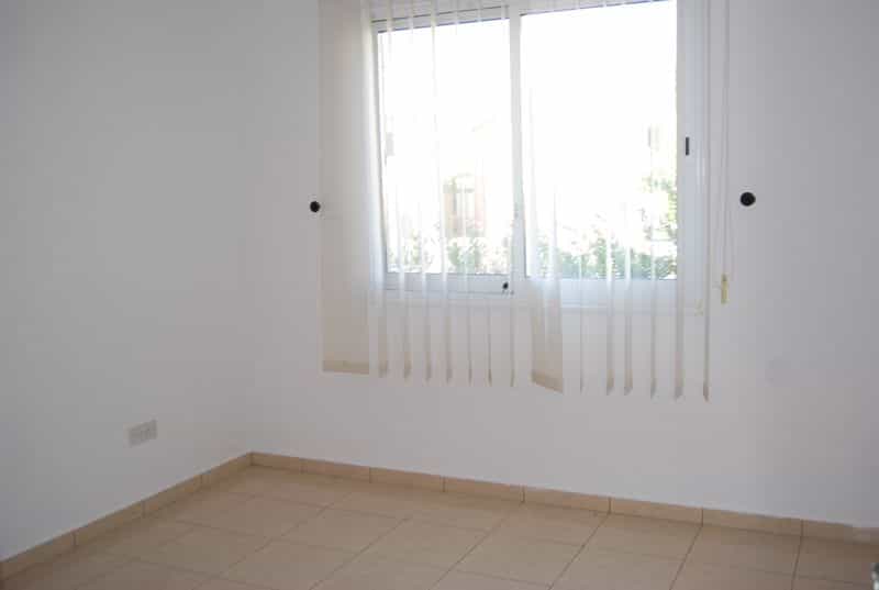 жилой дом в Kato Paphos, Paphos 10033518