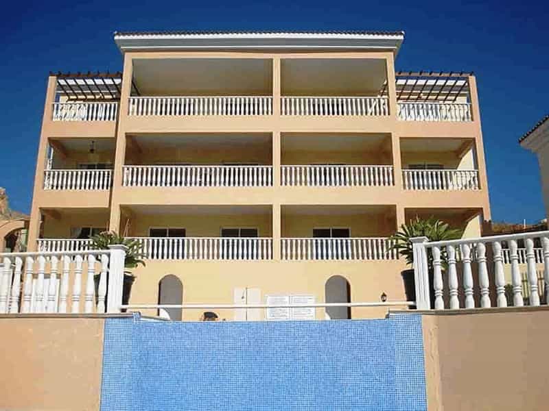 Condominium in Geroskipou, Paphos 10033577