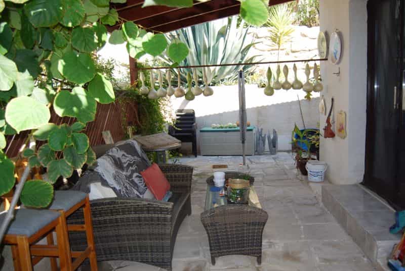 σπίτι σε Letymbou, Paphos 10033617