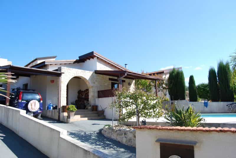 Dom w Mesa Chorio, Pafos 10033617