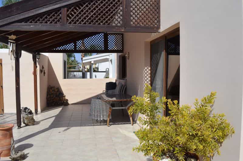 Dom w Aradippou, Larnaca 10033678