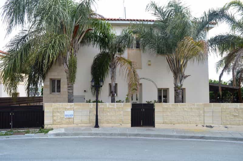 House in Ormideia, Larnaka 10033704