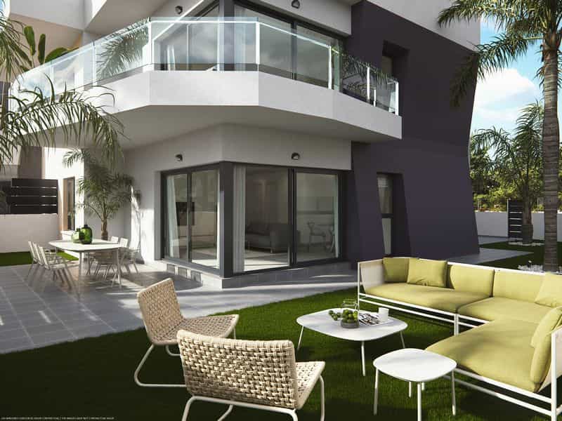 Condominium in La Horadada, Valencia 10033717