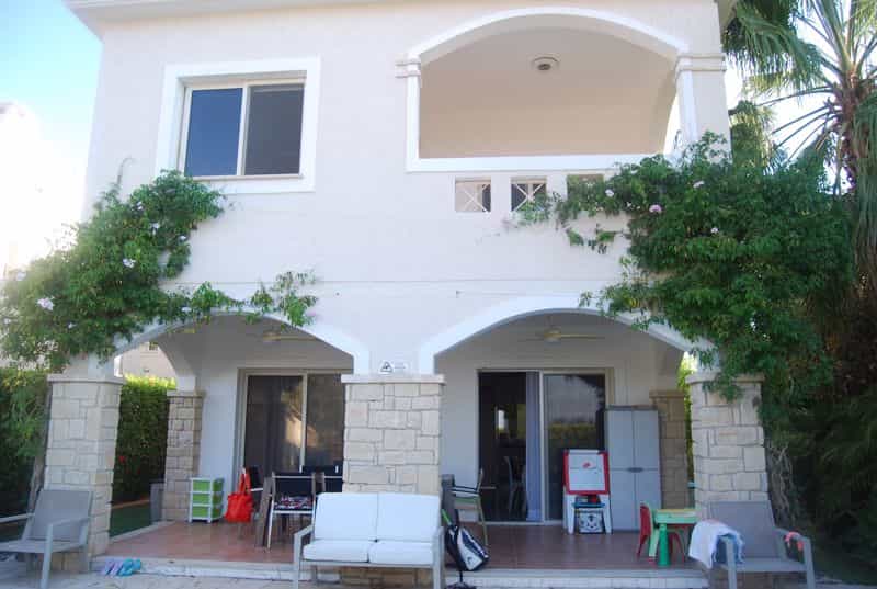 rumah dalam Agia Marinouda, Pafos 10033772