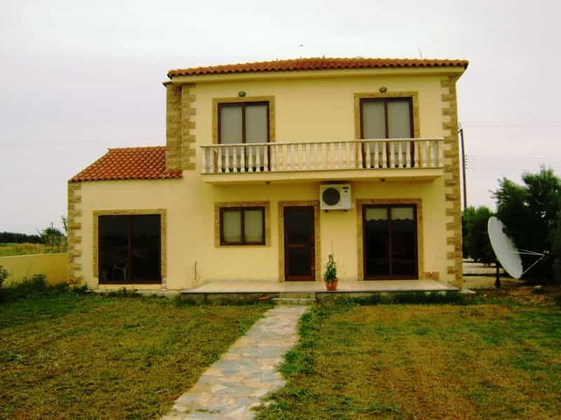Dom w Frenaros, Famagusta 10033778