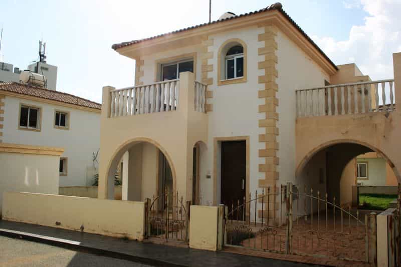 House in Agia Napa, Ammochostos 10033875