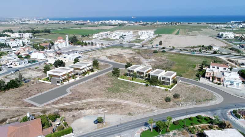 House in Livadia, Larnaca 10033995