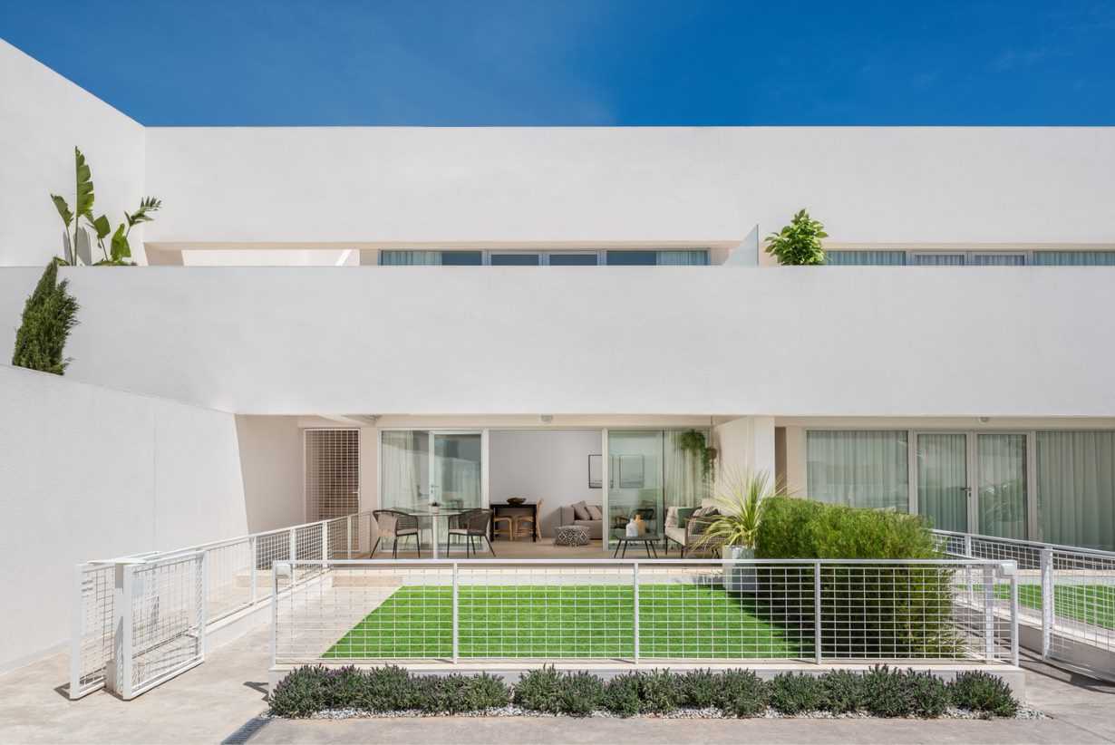 Condominium in Torrevieja, Alicante 10034058