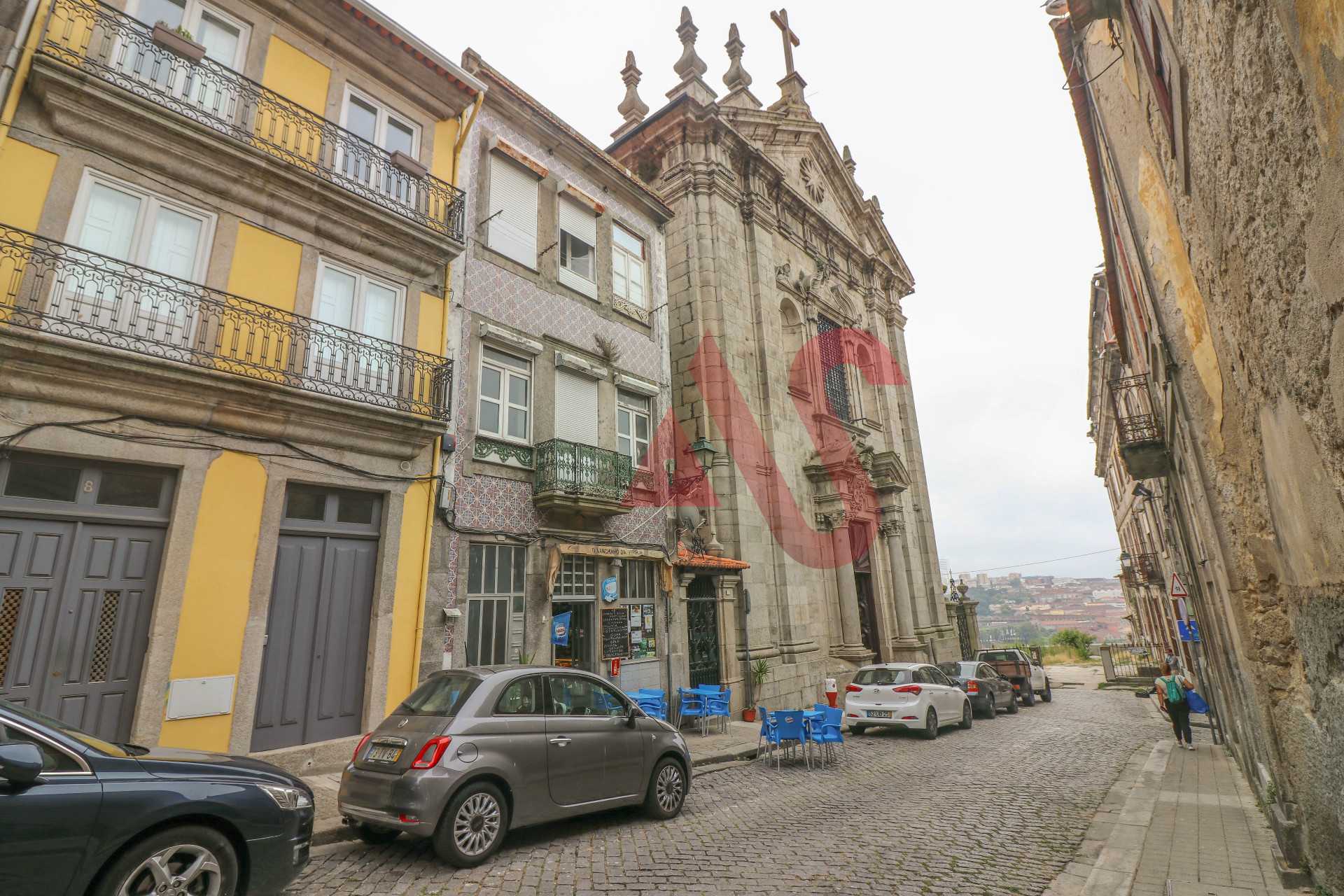 Eigentumswohnung im Cavaco, Porto 10034262
