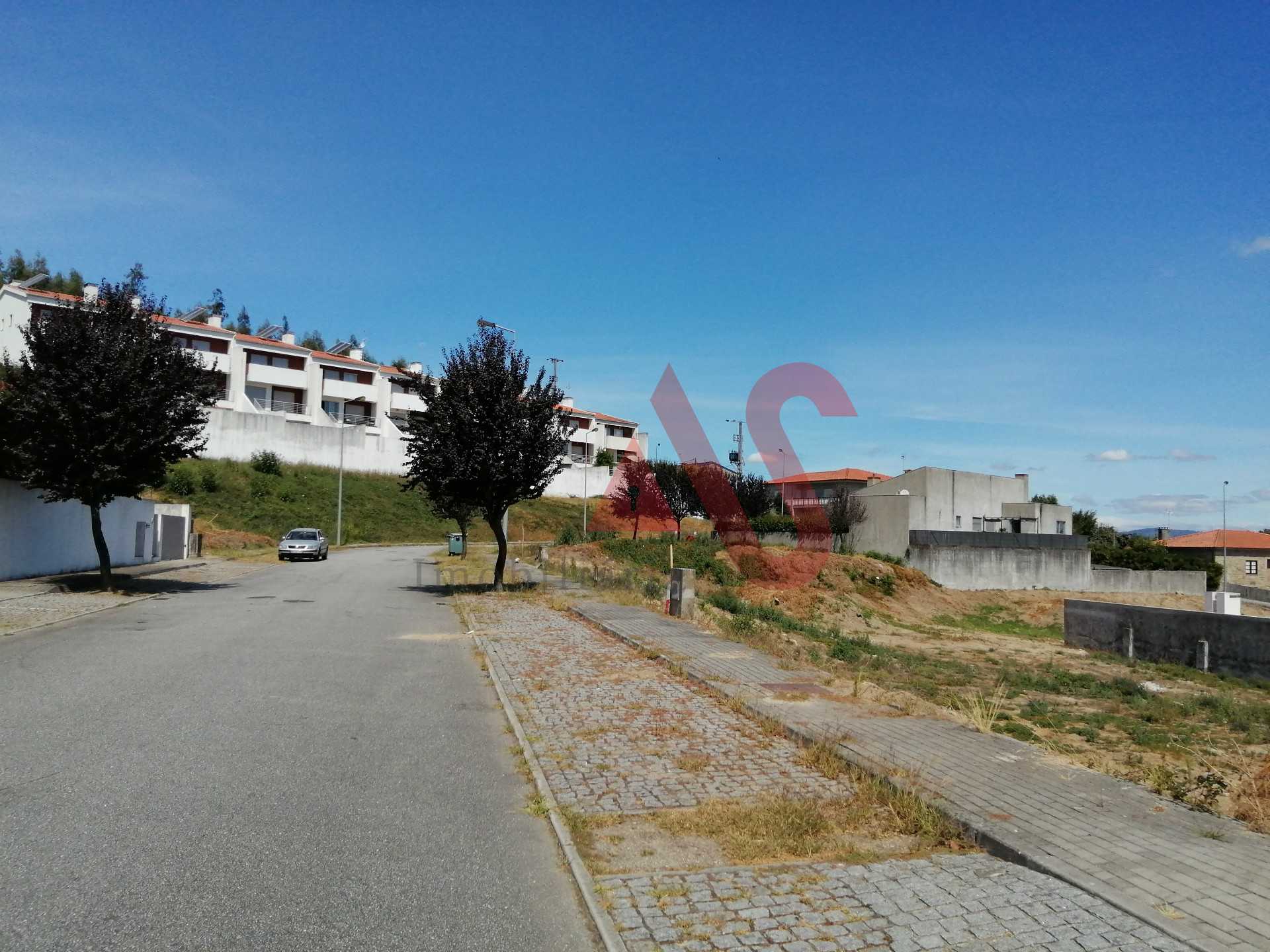 Condominium in Midoes, Braga 10034271