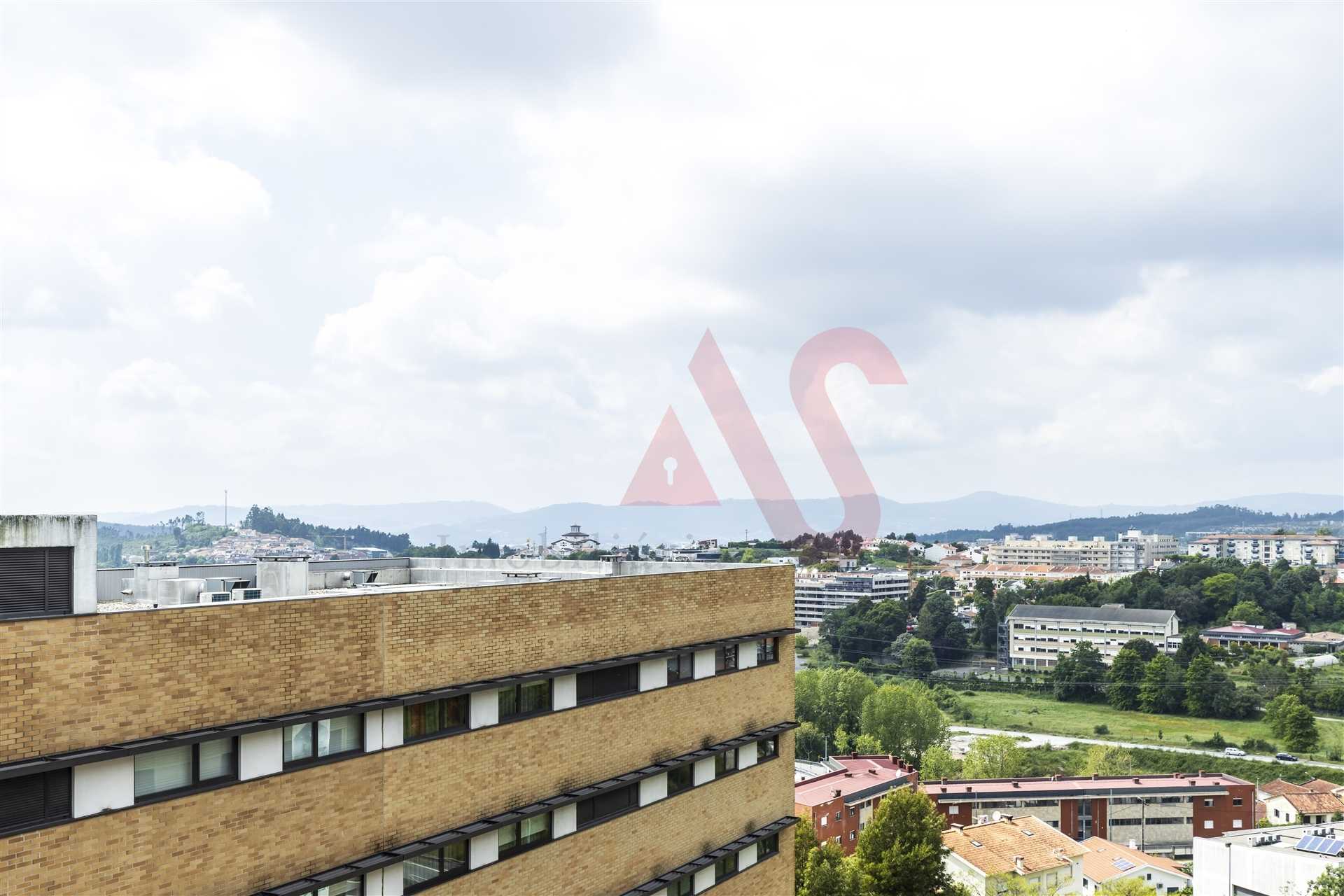 Condominium in GuImaraes, Braga 10034373
