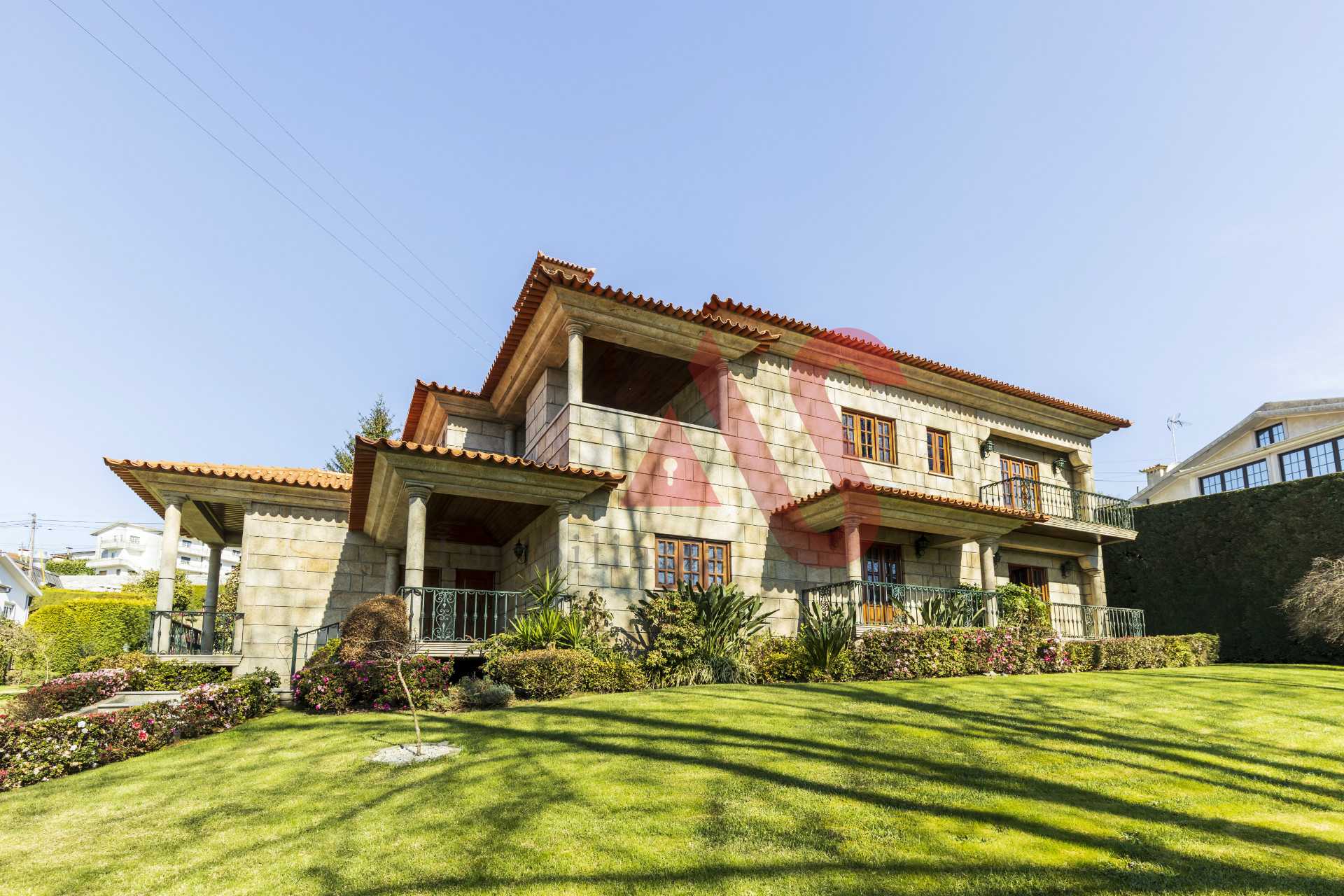 Dom w GuImaraes, Braga 10034387