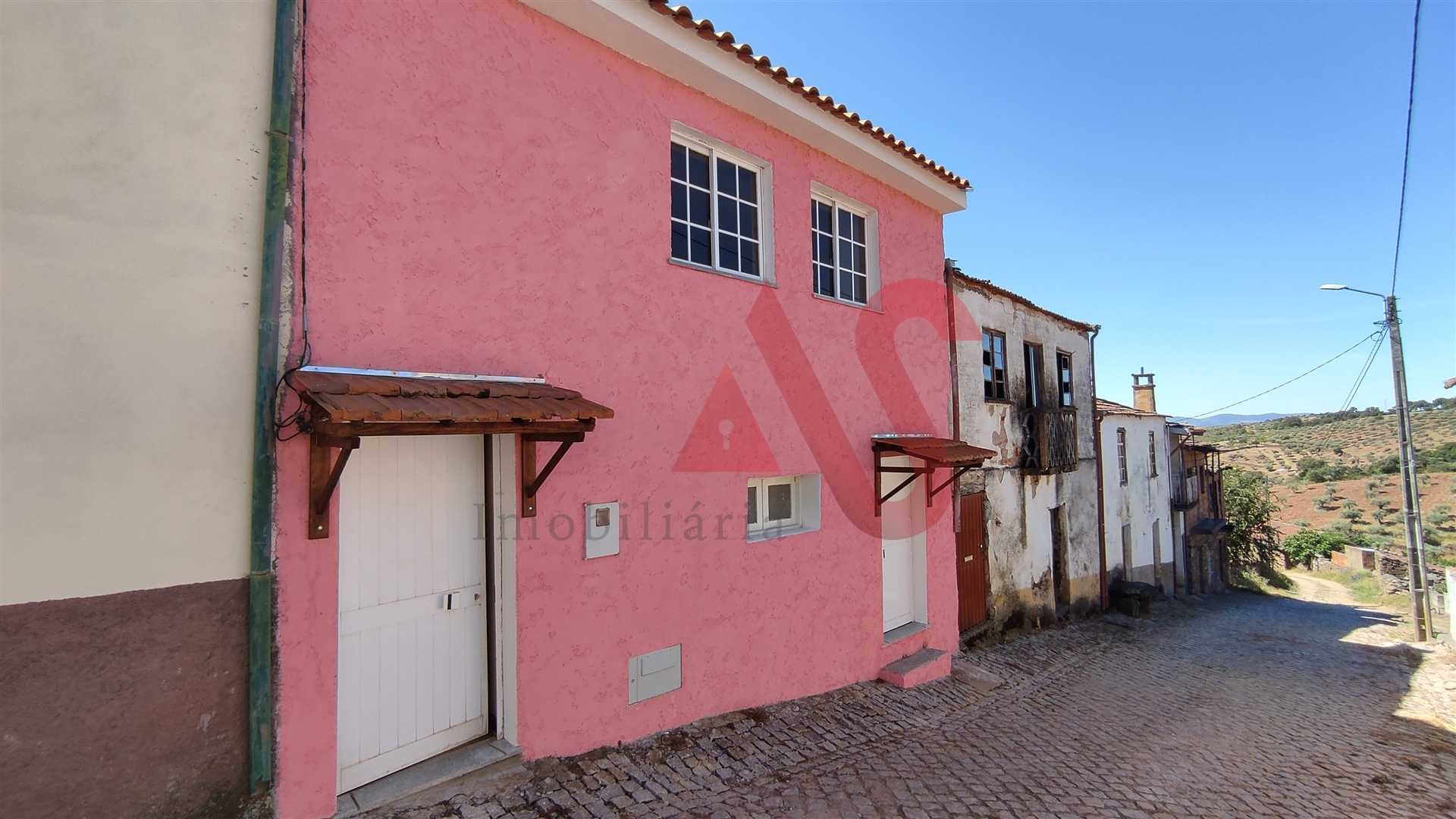rumah dalam Alfândega da Fé, Braganca 10034426