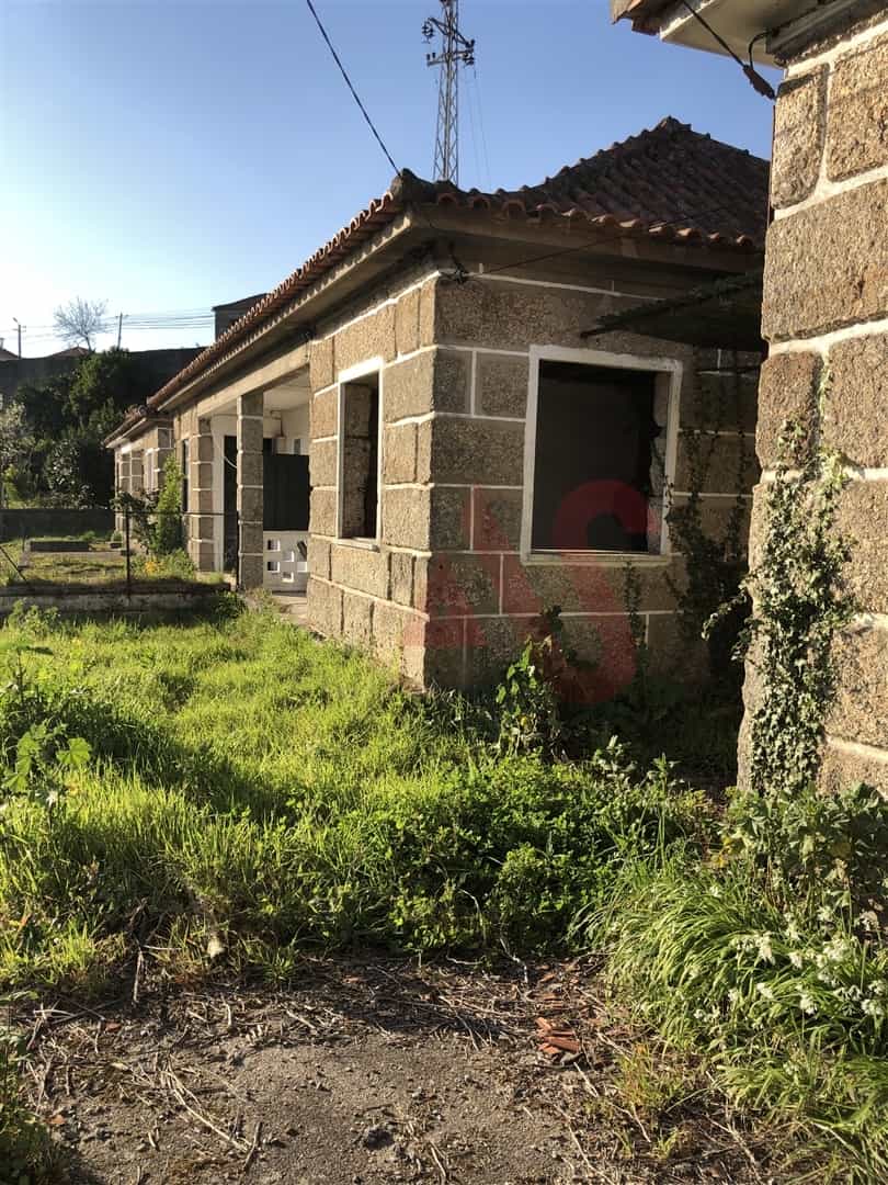 House in Santo TIrso, Porto 10034507