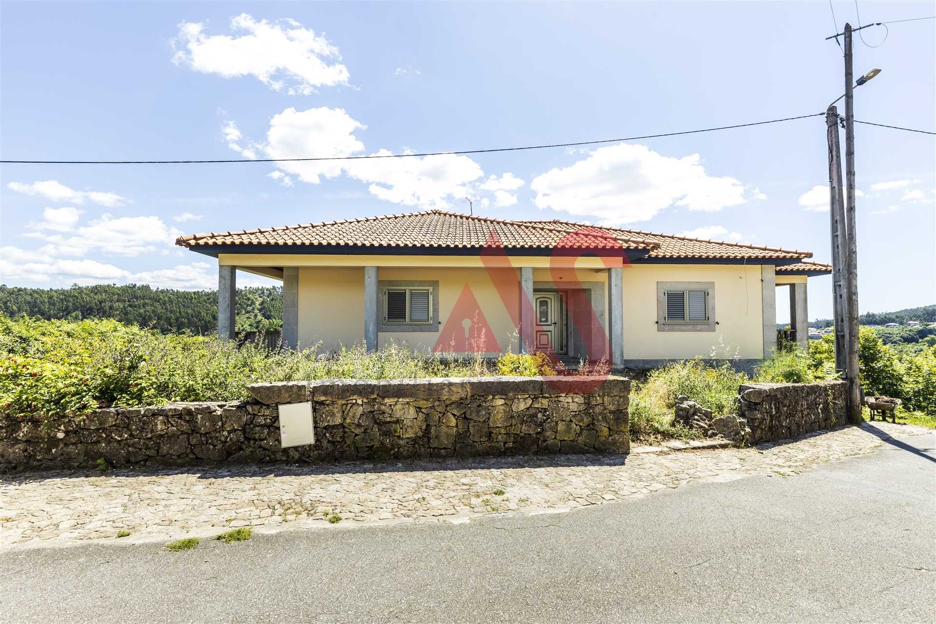 Hus i Celorico de Basto, Braga 10034581