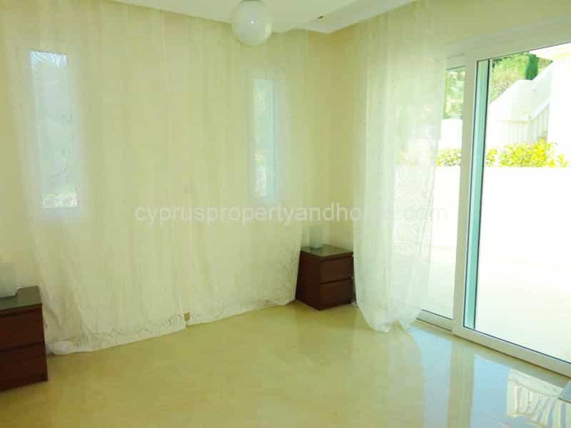 Будинок в Peyia, Paphos 10034582