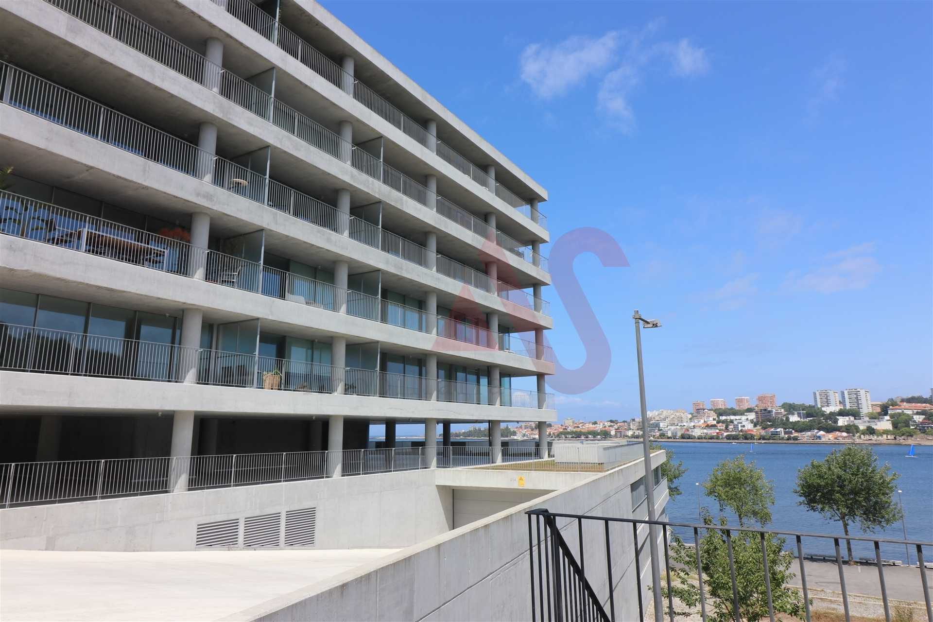 Condominium in Raza de Cima, Porto 10034615