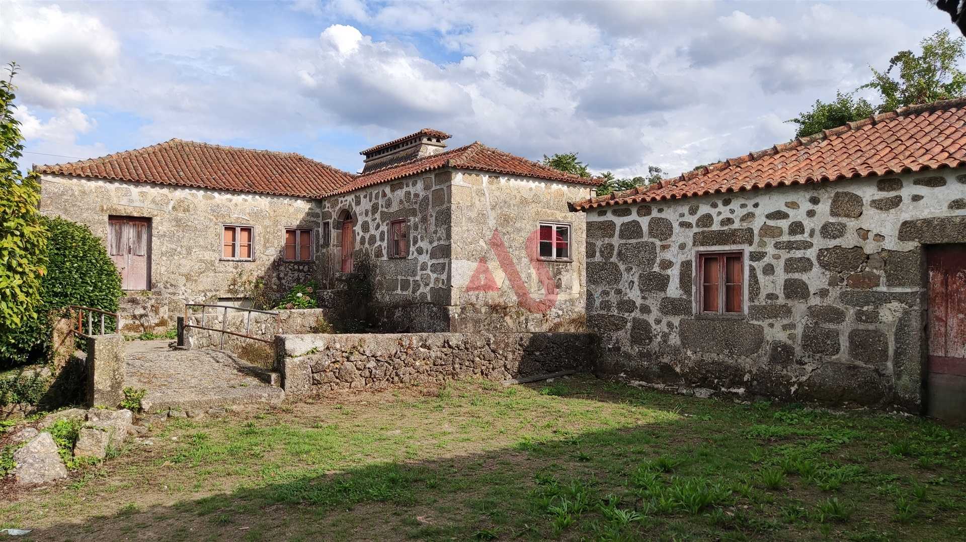 House in Midoes, Braga 10034668