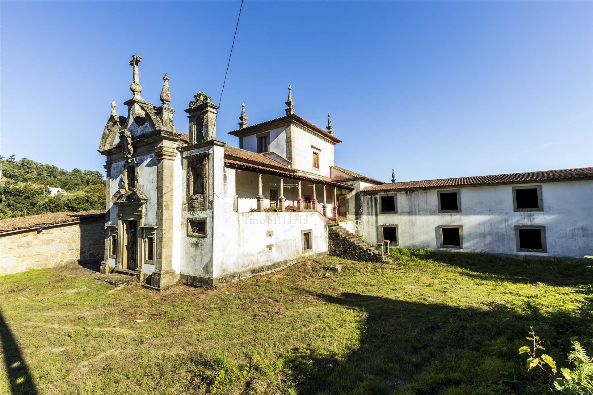 房子 在 Balbeira, Braga 10034695