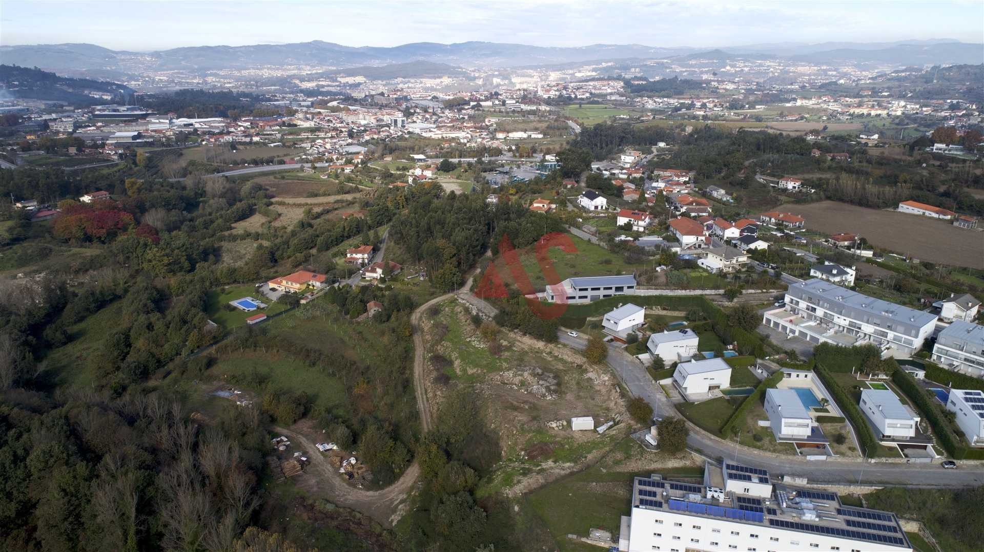 Tanah di Paco Vieira, Braga 10034737