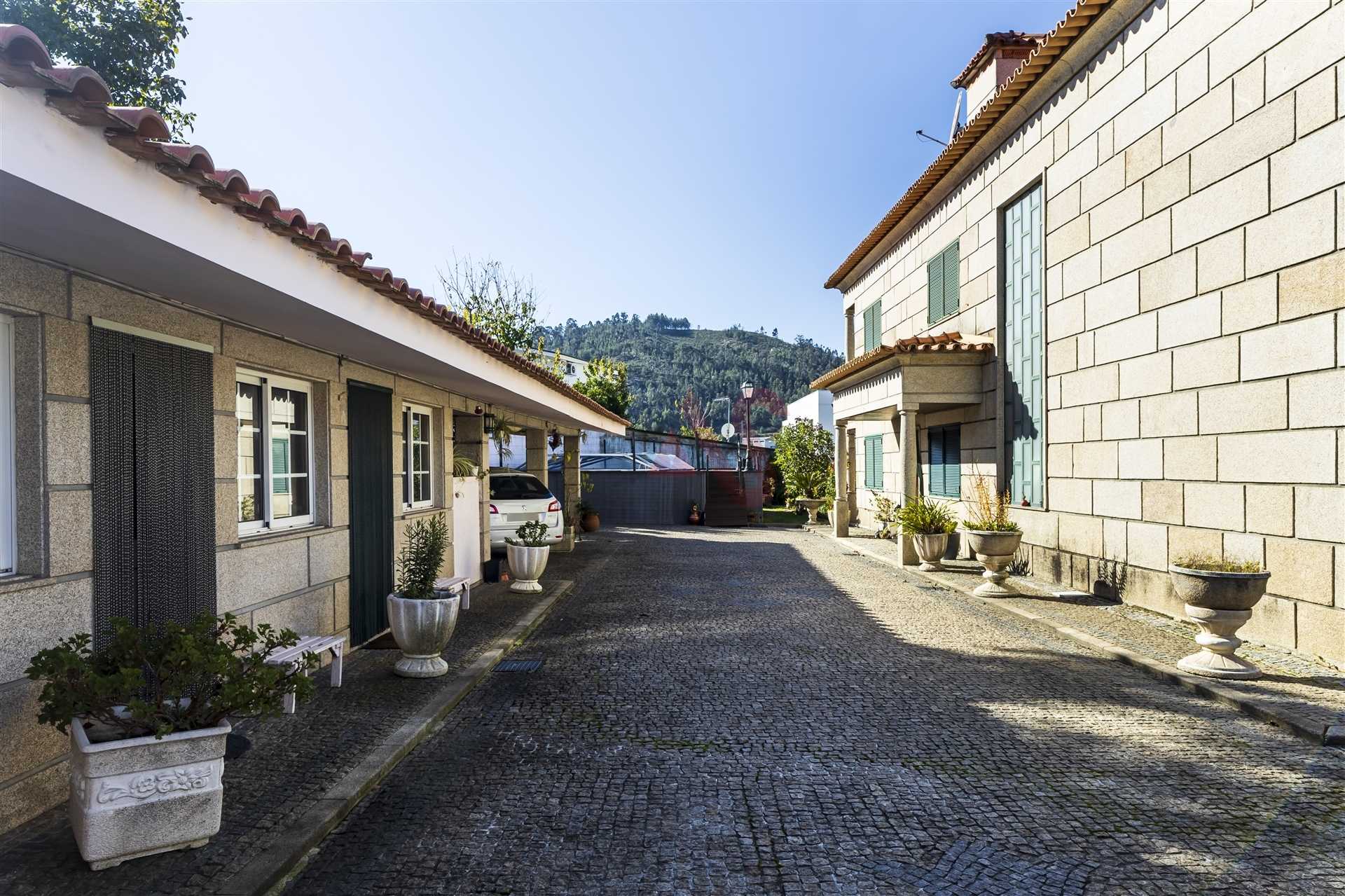 Будинок в GuImaraes, Braga 10034742