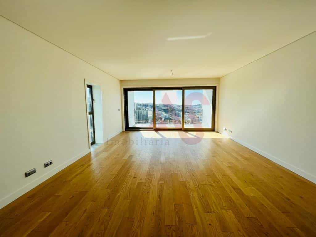 Condominium in Porto, Porto 10034768